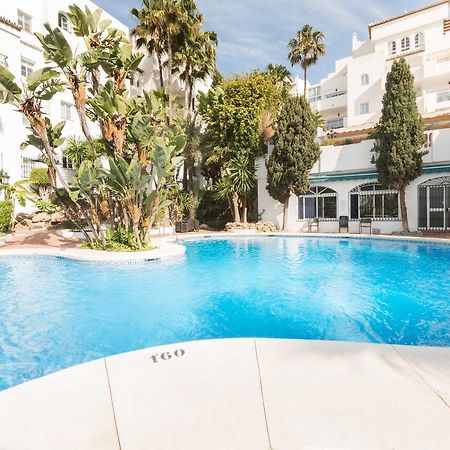 Apartamento Pueblo Quinta 贝纳尔马德纳 外观 照片
