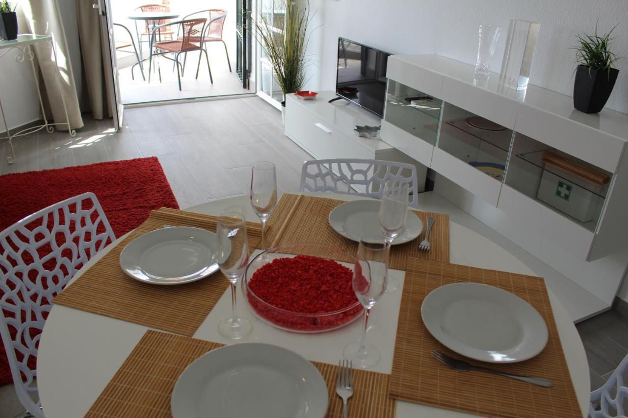 Apartamento Pueblo Quinta 贝纳尔马德纳 外观 照片