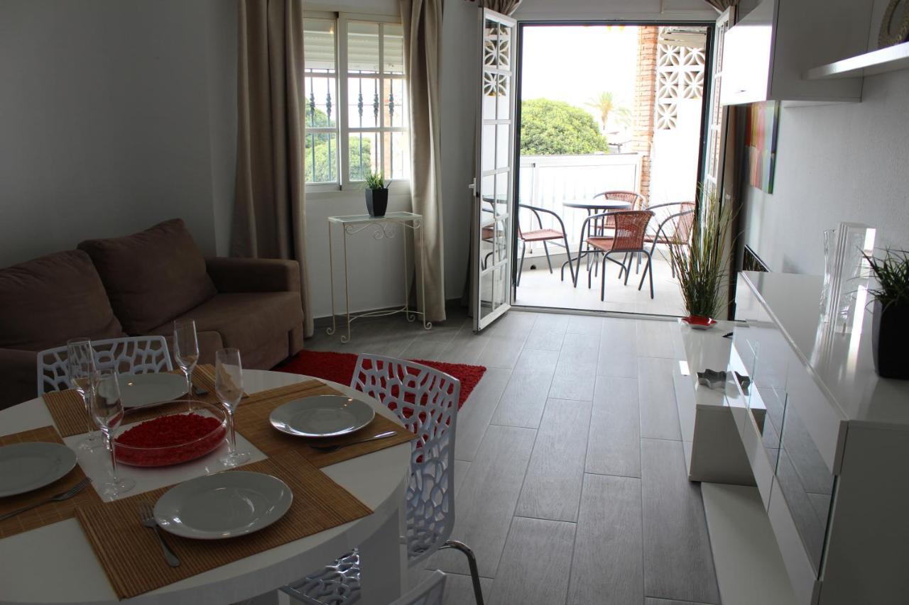 Apartamento Pueblo Quinta 贝纳尔马德纳 外观 照片