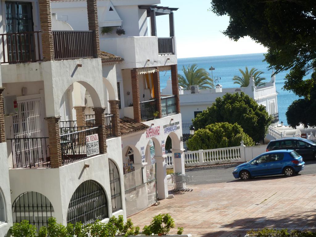Apartamento Pueblo Quinta 贝纳尔马德纳 外观 照片