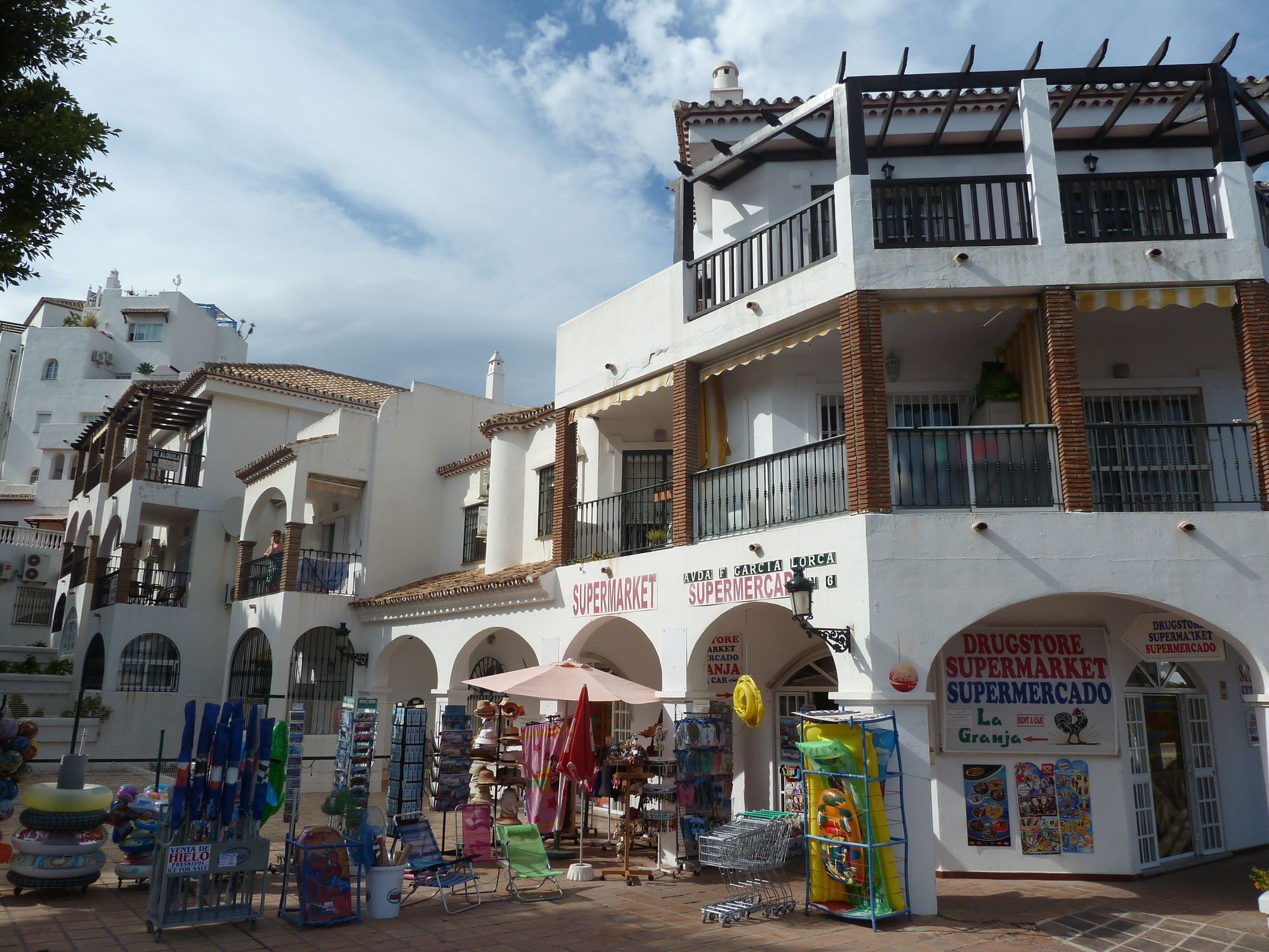 Apartamento Pueblo Quinta 贝纳尔马德纳 外观 照片